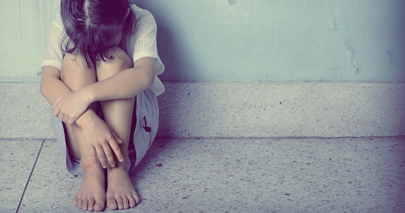 Verzweiflung: Kindesmissbrauch im Netz / Artikelbild: varandah - Shutterstock.com