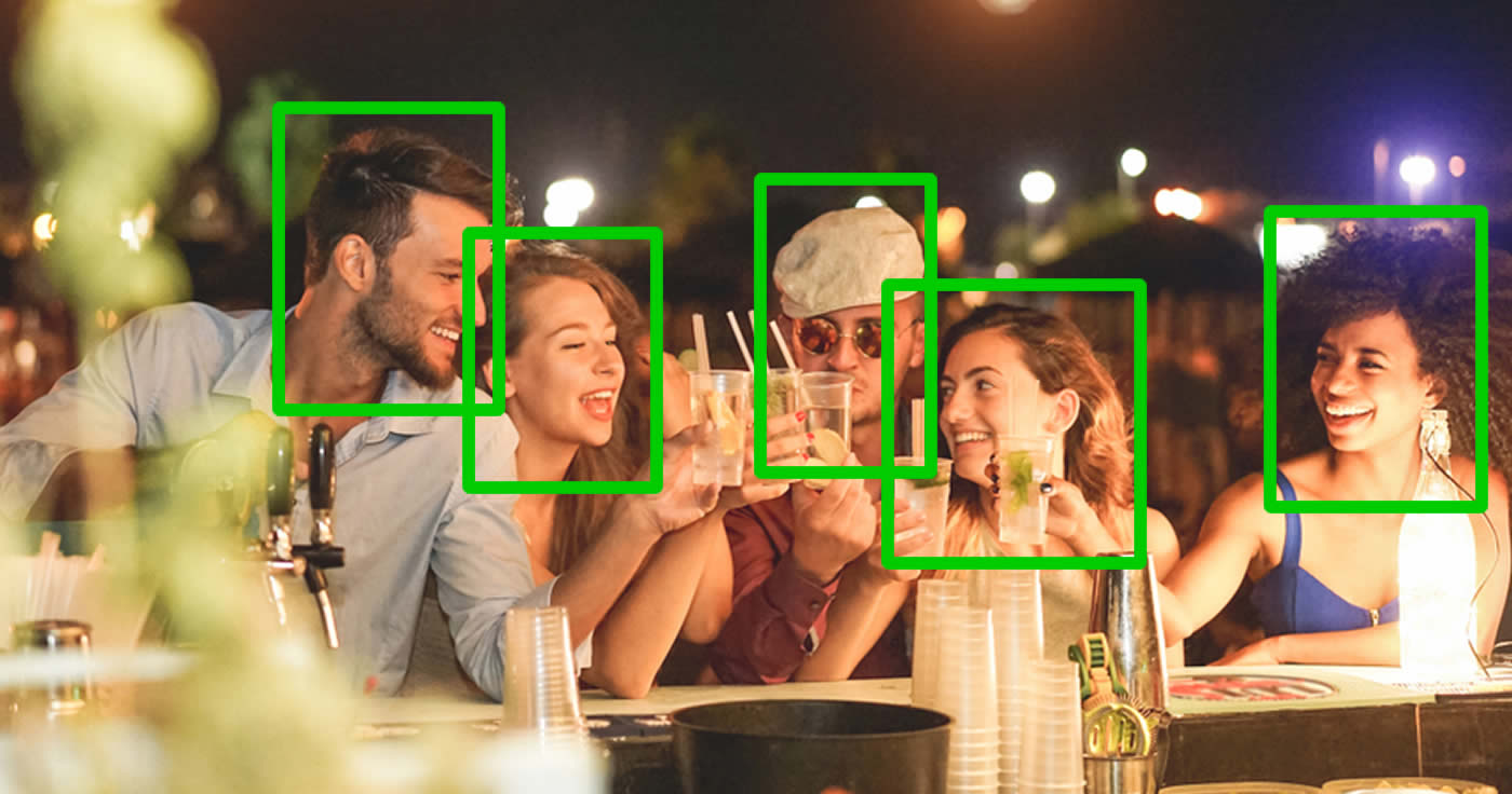 Bar nutzt Gesichtserkennungs-Software gegen Drängler!