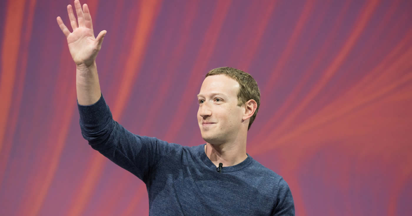 Facebook-Angestellte mussten Zuckerbergs Achselhaare föhnen!