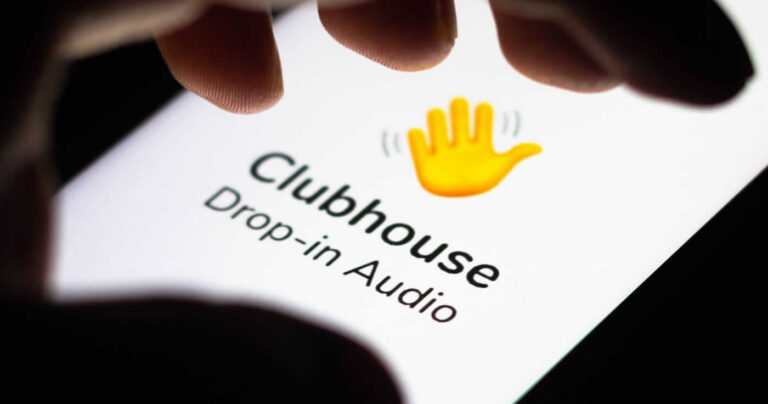 Facebook & Twitter: Neue Audio-Features sollen Clubhouse Konkurrenz machen