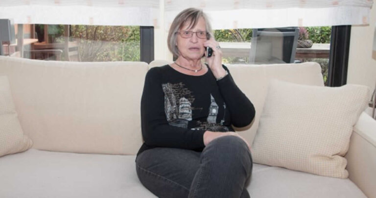Schockanrufe: Seniorin durch falsche Staatsanwältin betrogen