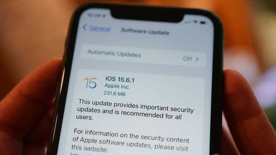 Sicherheitslücken bei Apple-Geräten: iPhones, iPads und Macs umgehend updaten!