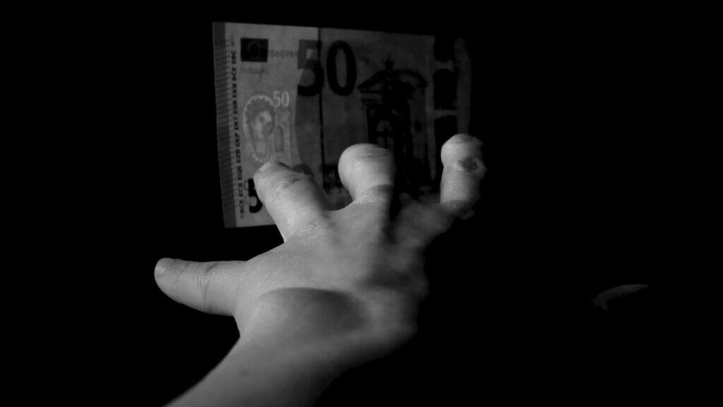 Mann verlor mehr als 100.000 Euro bei vermeintlichen Krypto-Deals / Artikelbild: Unsplash