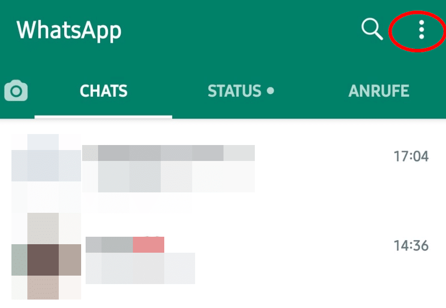 WhatsApp: Tippe auf das Drei-Punkte-Menü oben rechts in deiner App in der Android-Version oder das Zahnrad unten rechts in der iOS-Version.