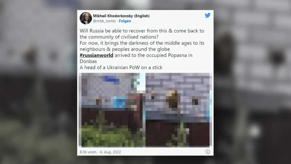 Leider kein Fake: Aufgespießter Kopf und Hände in der Ukraine / Screenshot Twitter